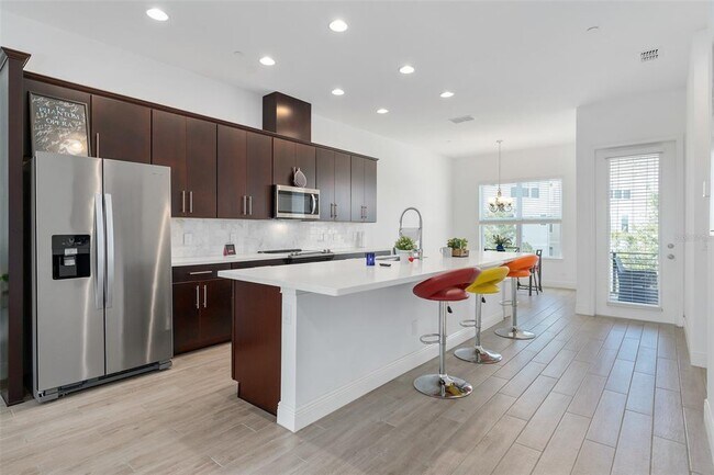 Building Photo - 8236 Elion St