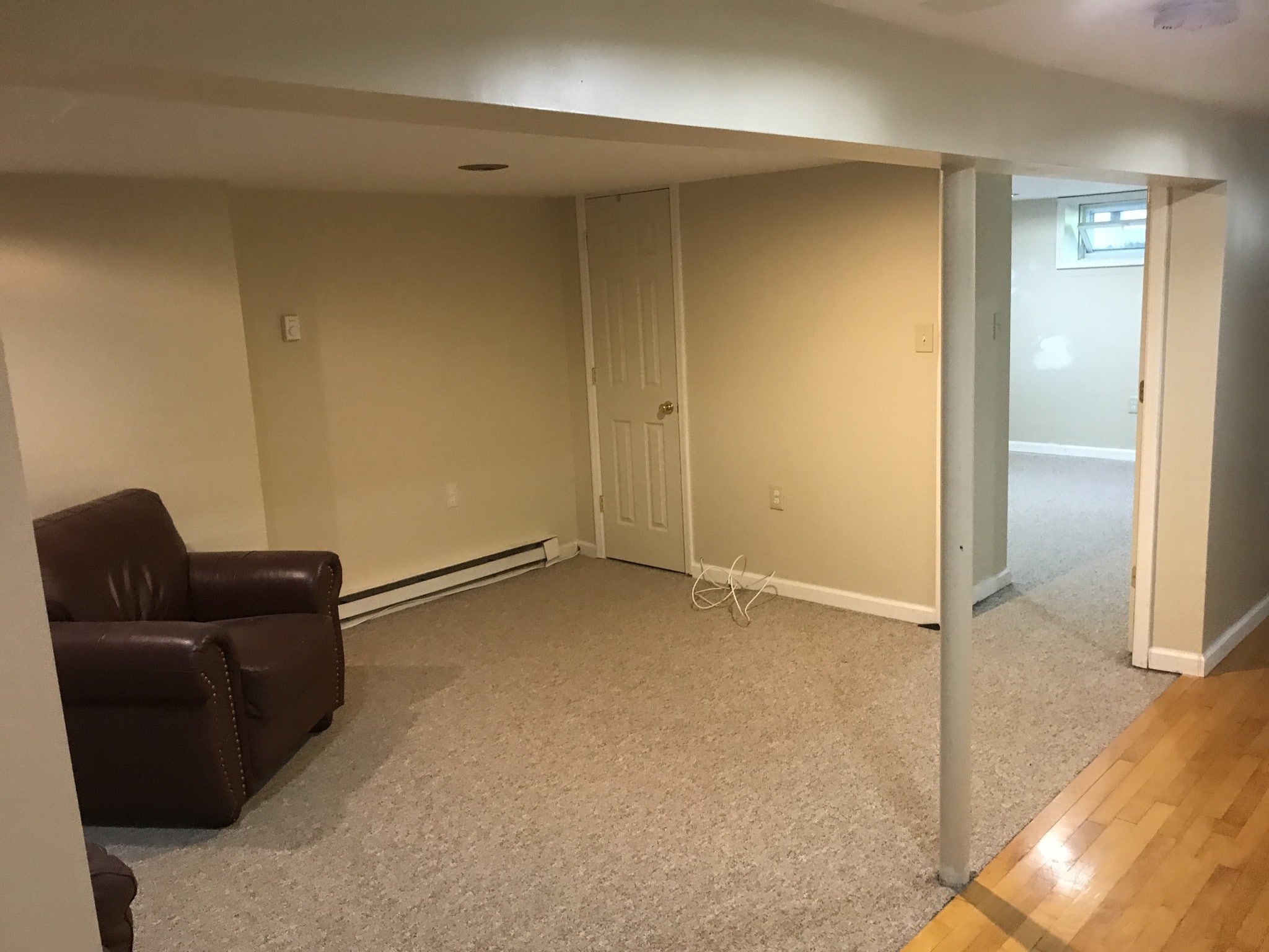 Living space - 3 Glenn St