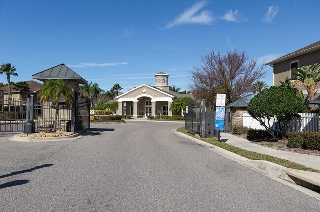 Building Photo - 7001 Interbay Blvd