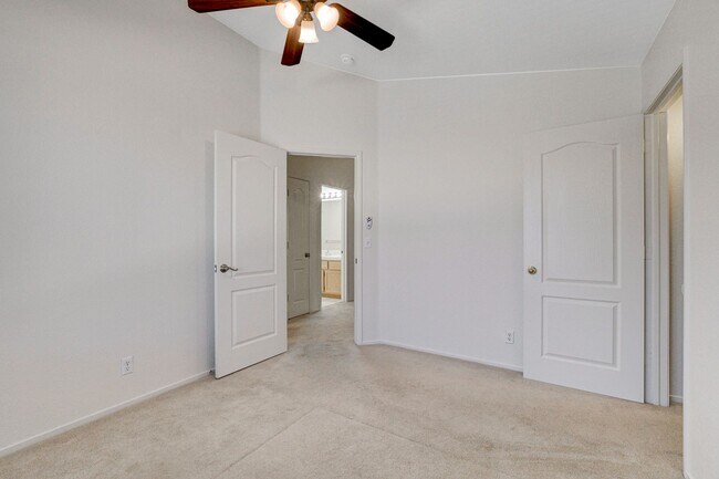 Building Photo - 8621 Sierra Cima Ln