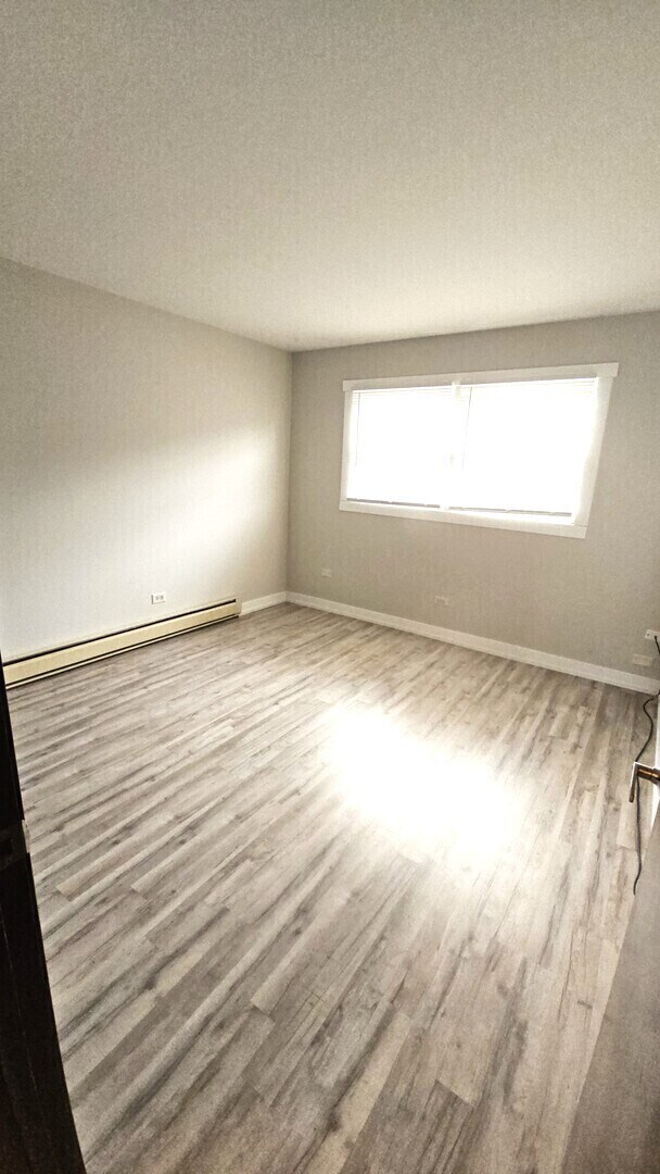 Building Photo - 7540 W 111th St