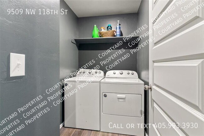 Building Photo - 9509 NW 118th St