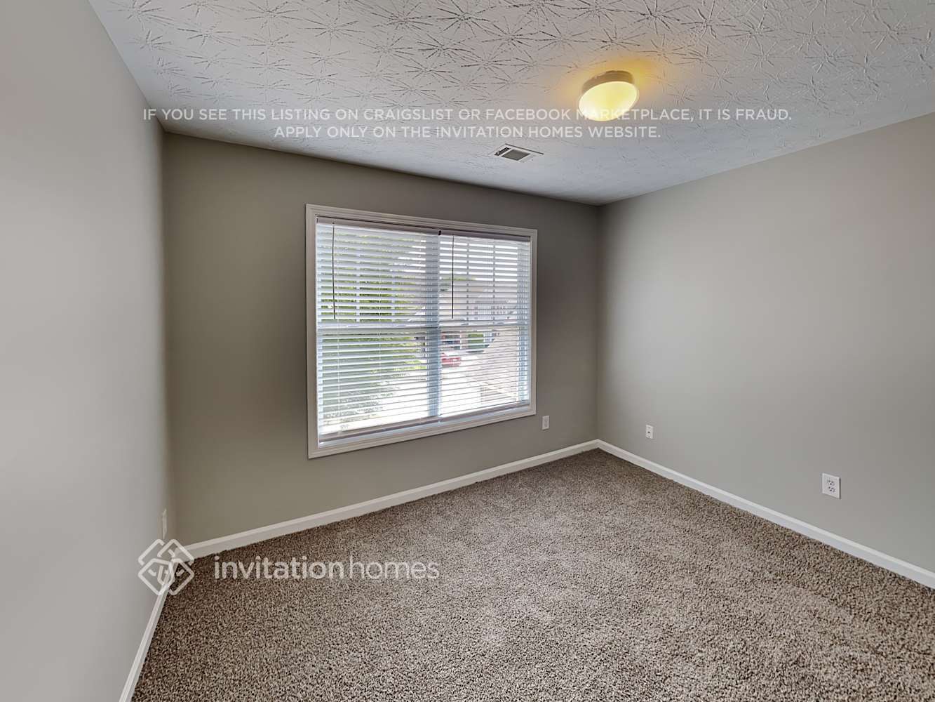 Building Photo - 207 Winterbury Dr