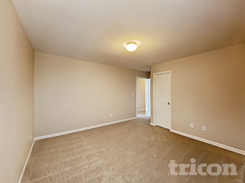 Building Photo - 337 Crane Way