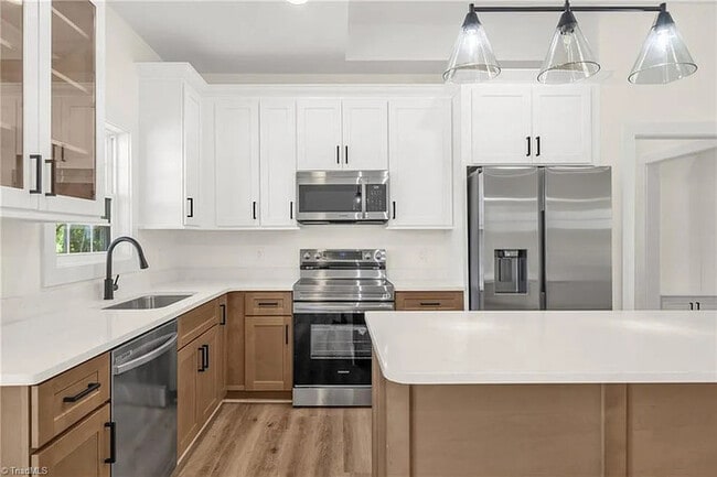 Building Photo - Earn Wealth While Leasing - Like a Homeowner - Lease to Own