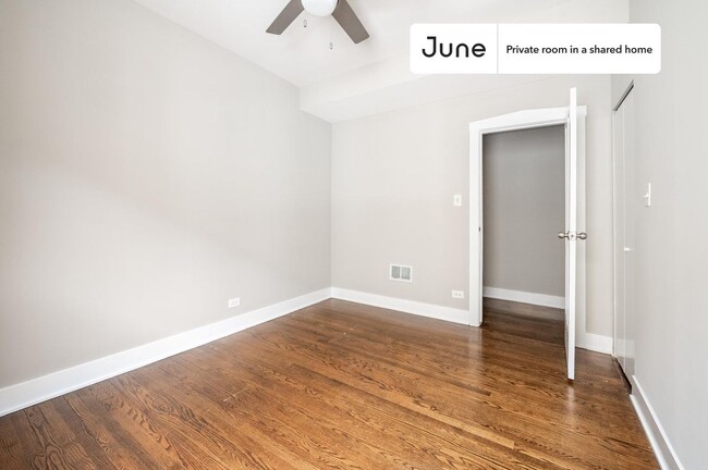 Building Photo - Room in Shared 3 bed/1 bath home