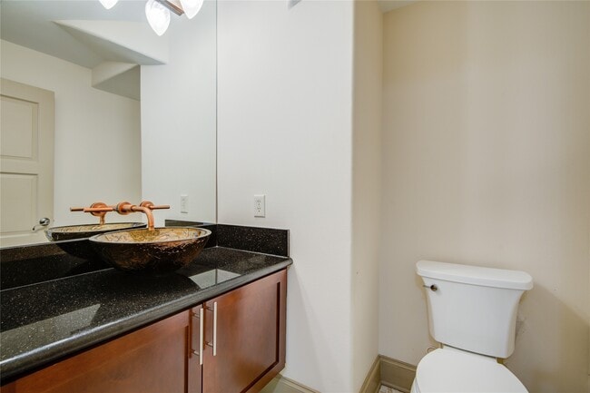 Building Photo - 5346 Val Verde St