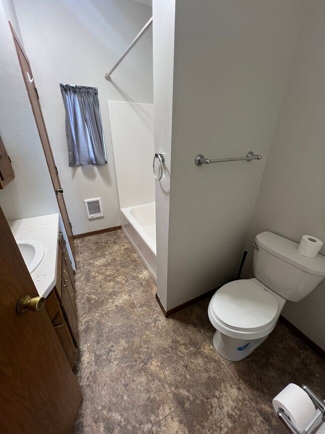 Building Photo - 2397 N Roosevelt St