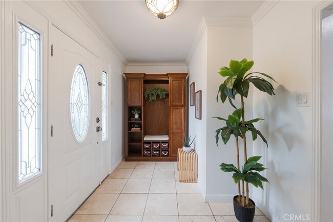 Building Photo - 3203 Faust Ave