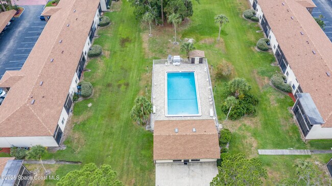 Building Photo - 1515 Huntington Ln