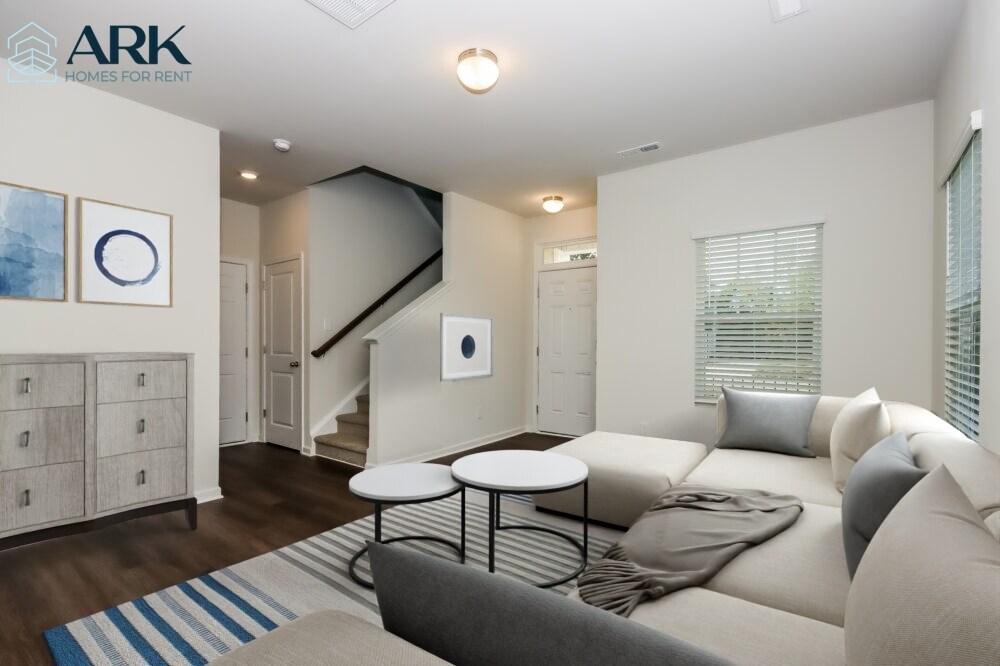 Building Photo - 146 Pumice Dr