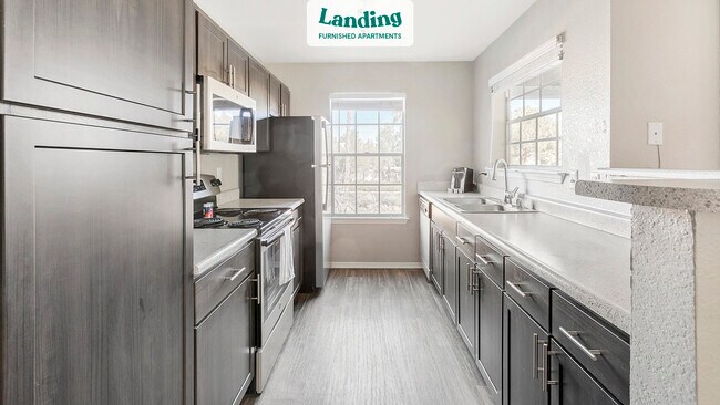 Building Photo - 2601 S Grand Canyon Dr