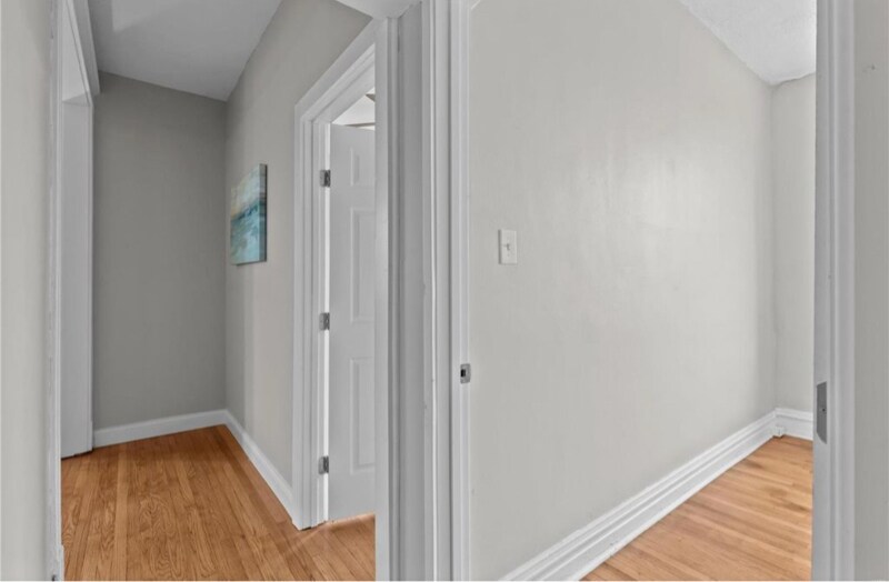 Building Photo - 5315 Devonshire Ave