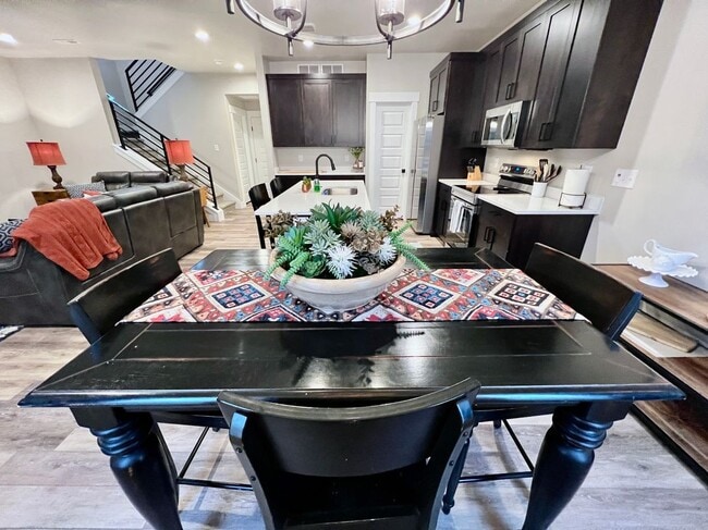 Building Photo - 1379 Pinecrest Trl