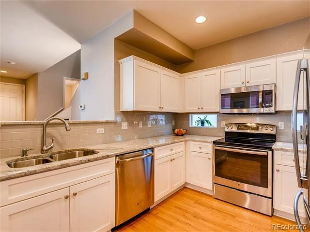Building Photo - Available July! Beautiful Northfield Home!