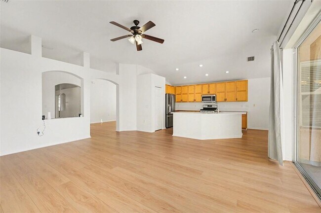 Building Photo - 18048 Arbor Crest Dr