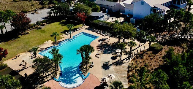 Building Photo - 492 Vermilion Cir