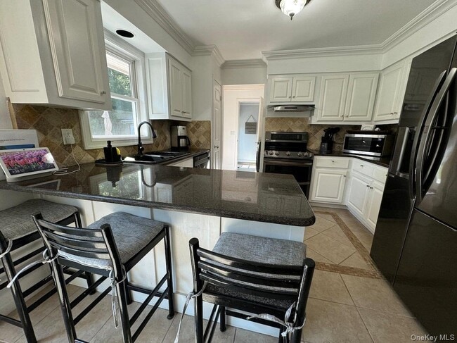 Building Photo - 45 Bellows Terrace