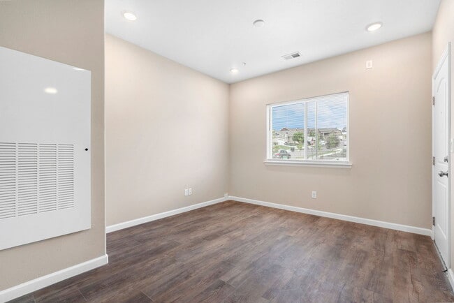 Building Photo - 1601 Grand Harmony Blvd