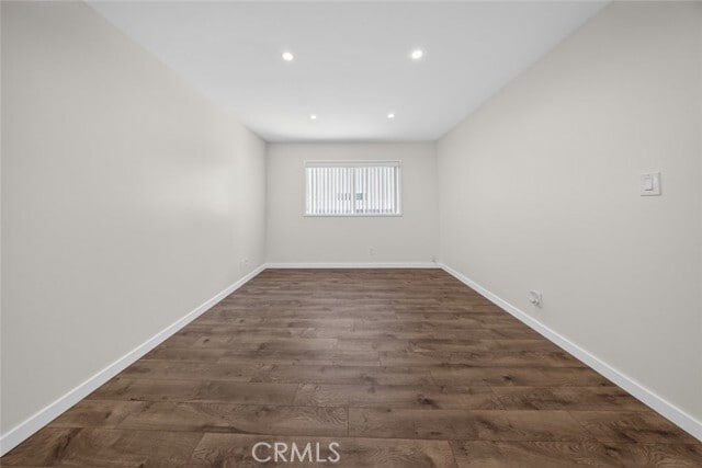 Building Photo - 1339 N Columbus Ave