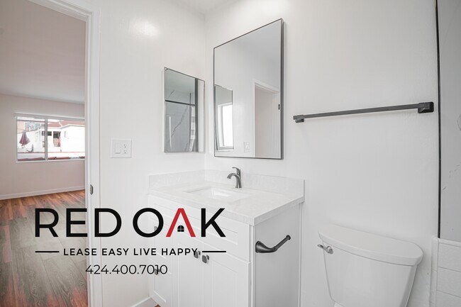 Building Photo - 463 S Maple Dr