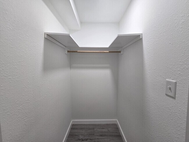 Building Photo - 202 Marston St