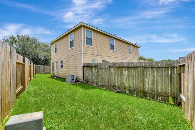 Building Photo - 18226 Coreland Ln
