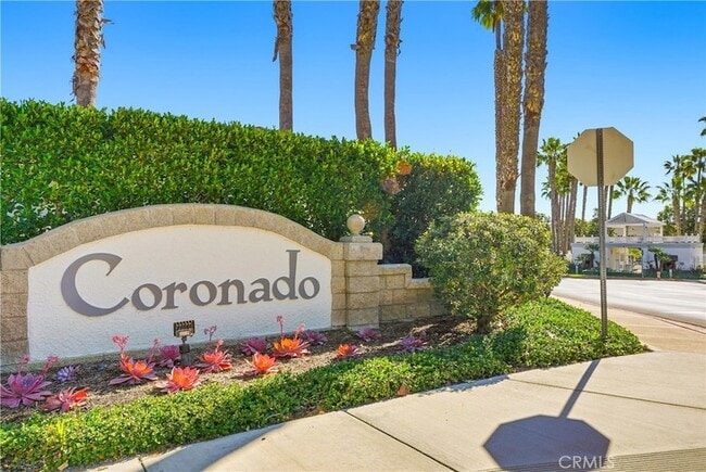 Building Photo - 2 Carlsbad Ln