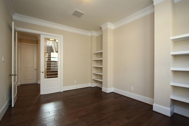 Building Photo - 27018 Cheyenne Crest Ln