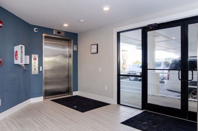 Building Photo - 201 Carolina Beach Ave S