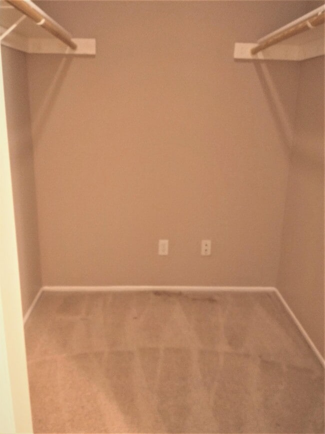 Building Photo - 78724 Como Ct