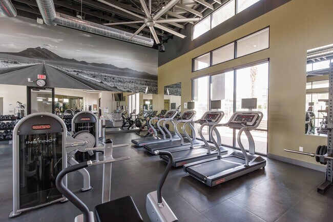 Building Photo - First floor unit in luxury gated Summerlin...