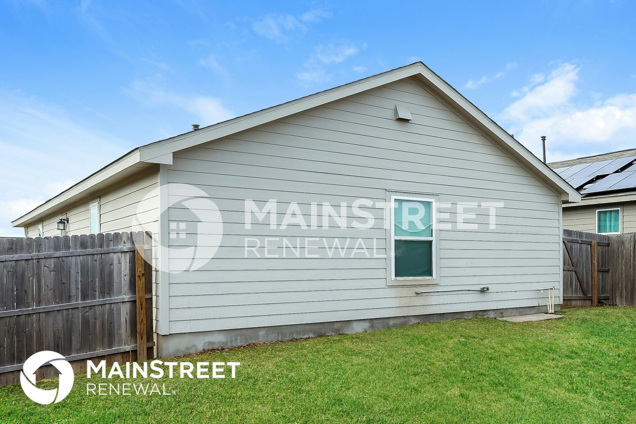 Building Photo - 7246 Meadow Acrs