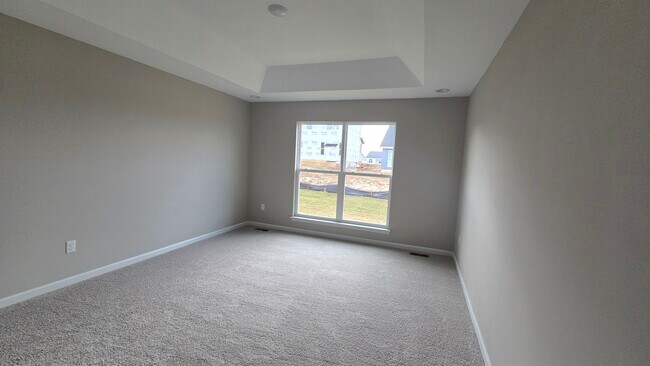 Building Photo - 502 Apple Orchard Lane