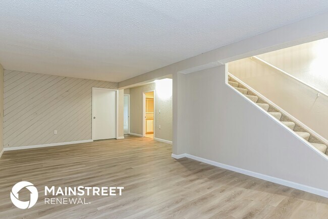 Building Photo - 16797 E Mansfield Cir