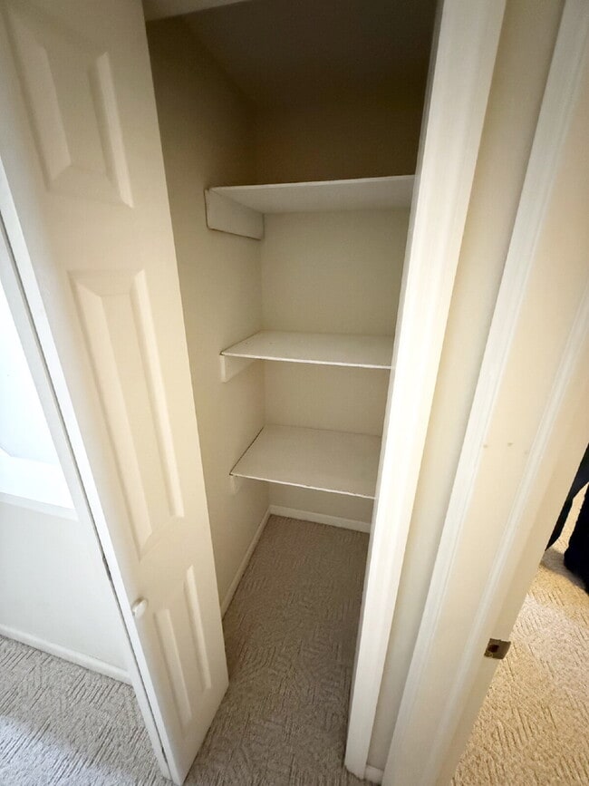 Building Photo - Spacious 3 Bed, 3 Bath Home in Ratcliff Cove Community – Available Soon!