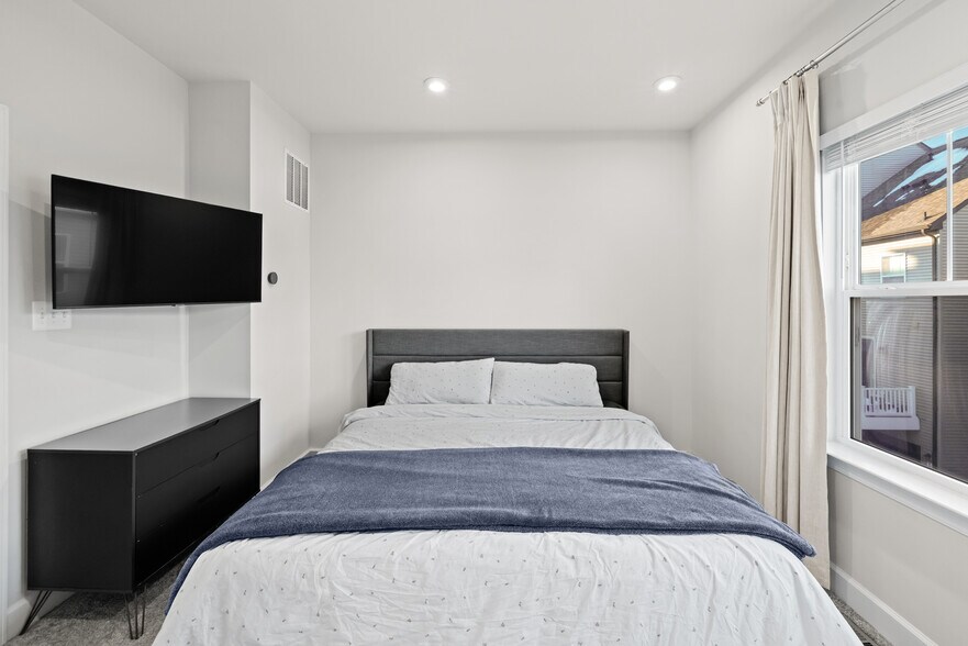 Building Photo - 3582 Stella Blue Dr