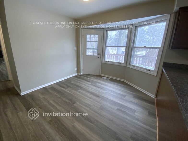 Building Photo - 1212 Lehnertz Cir