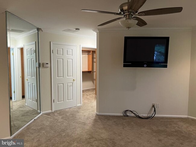 Building Photo - 1710 Chanticleer