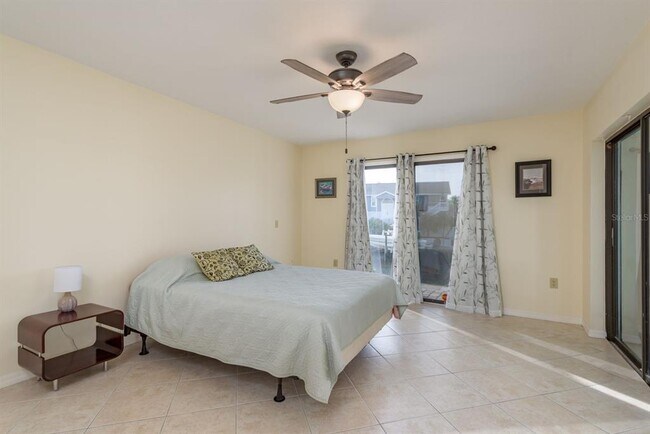 Building Photo - 6340 Garland Ct
