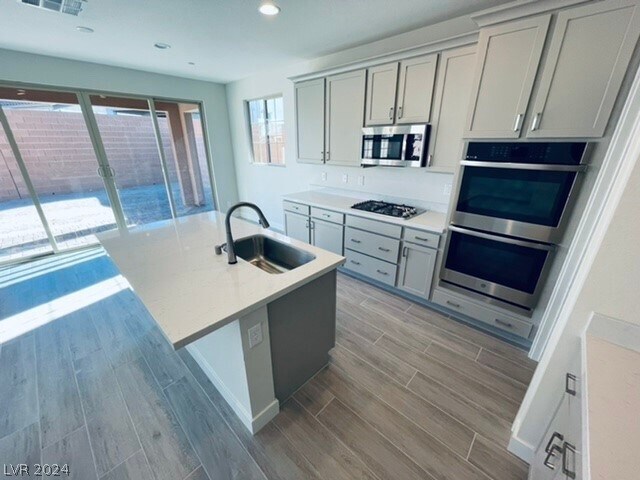 Building Photo - 72 Verde Rosa Dr