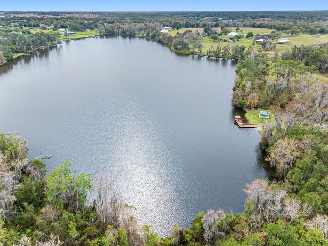 Building Photo - Exquisite Huntington Hills Golf and Countr...