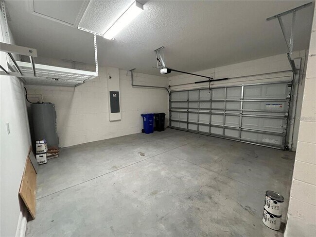 Building Photo - 4111 Solamor St