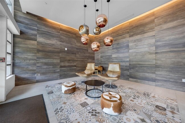 Building Photo - 1025 92nd St