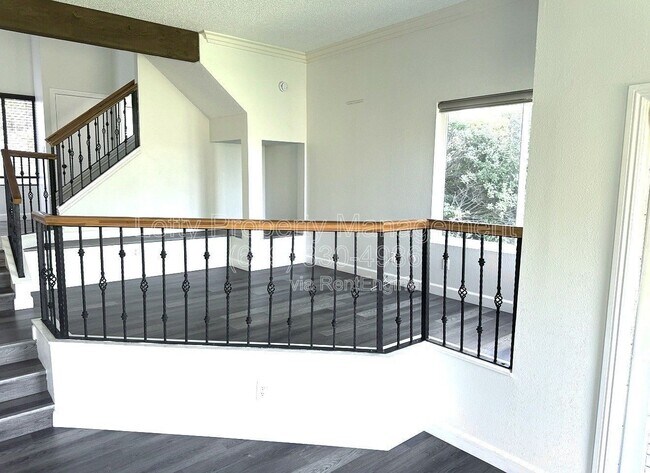 Building Photo - 4629 Villas Ct