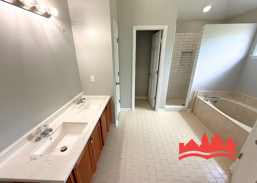 Building Photo - Spacious 3-Bedroom, 2-Bath Home for Rent!