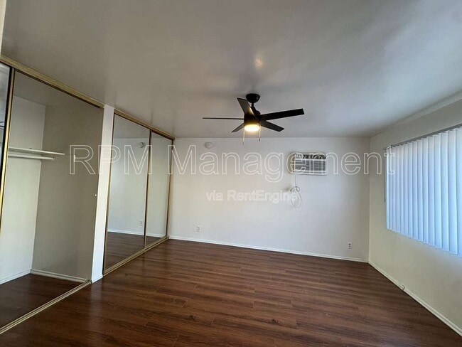 Building Photo - 11939 Albers St