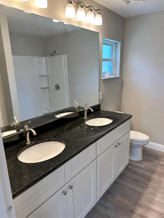 Building Photo - 1522 W Barlow Pl