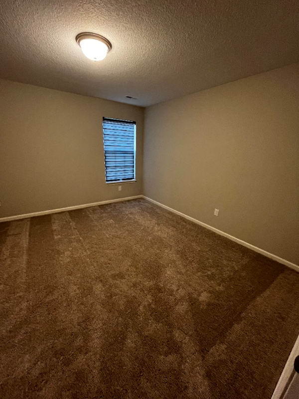 Building Photo - 202 Clover Meadow Ln