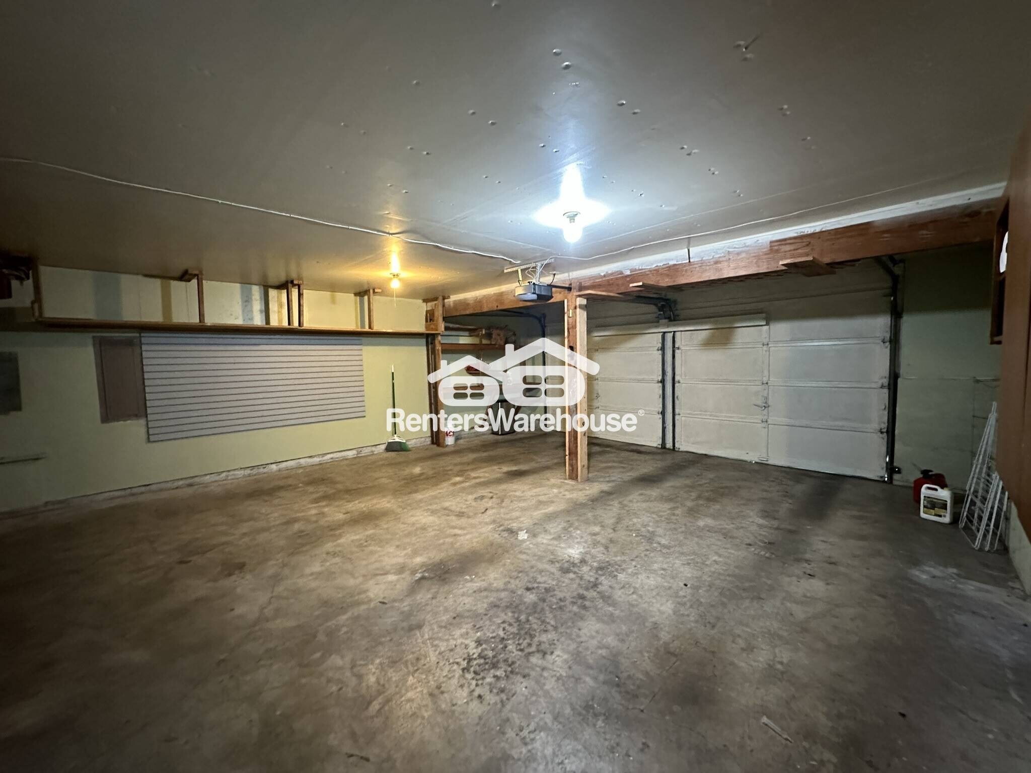 Building Photo - 955 Anacortes Ct NE